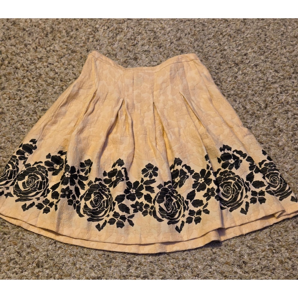 Etcetera Floral A-line Pleated Skirt Womens Size 2 Tan Black